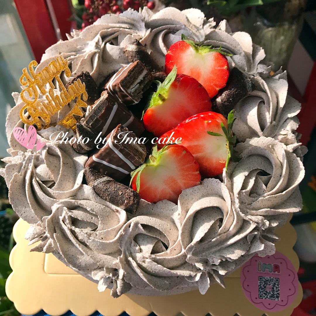 小麻烦的蛋糕开会了