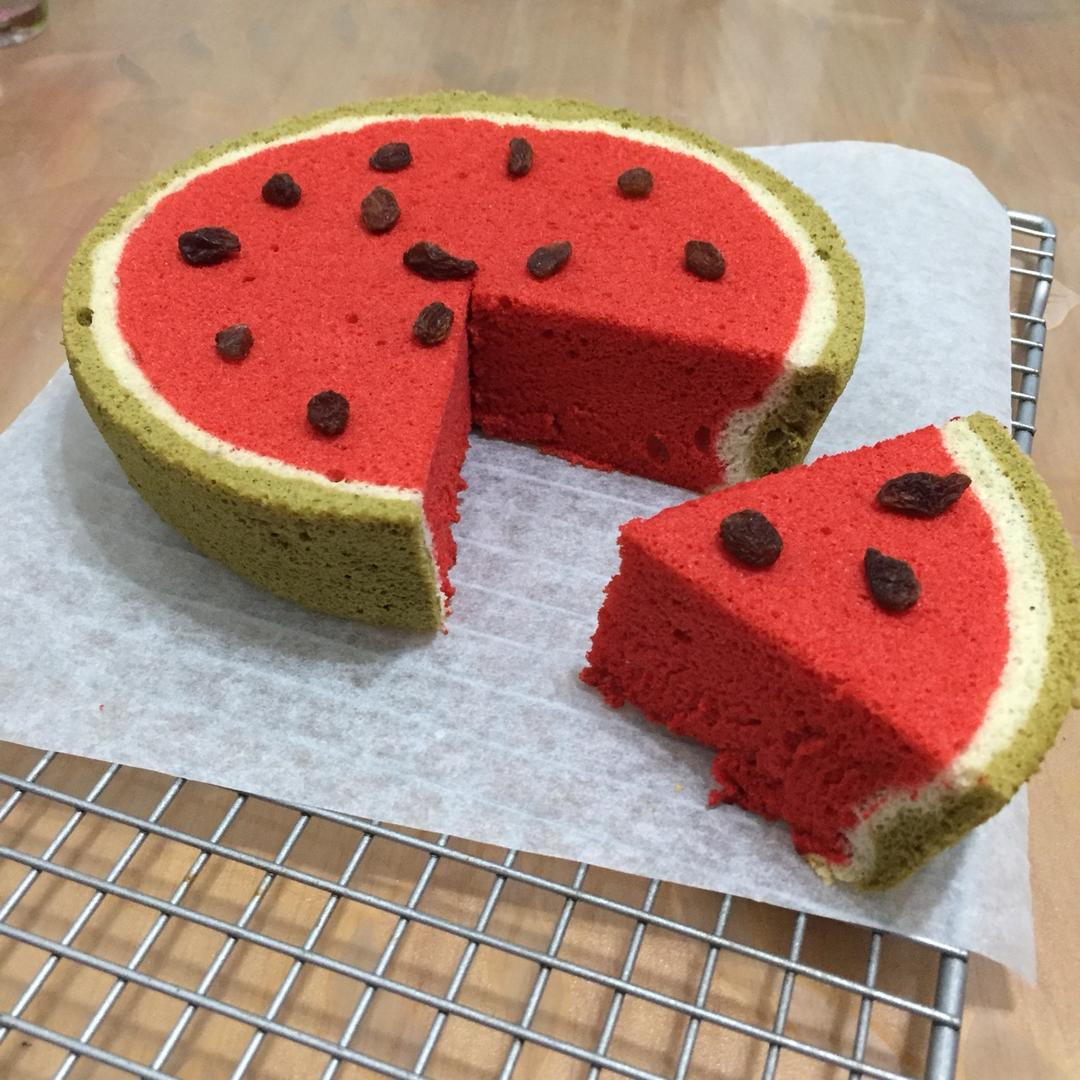 鲁比姐姐做的好看的西瓜雪纺蛋糕