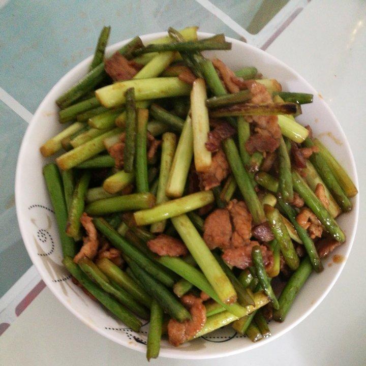 蒜苔炒肉