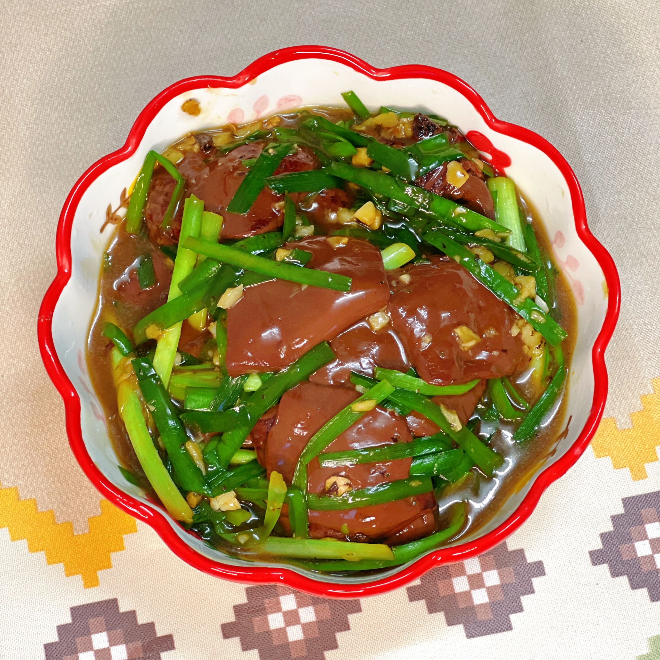 健康美味-广式韭菜炒猪红