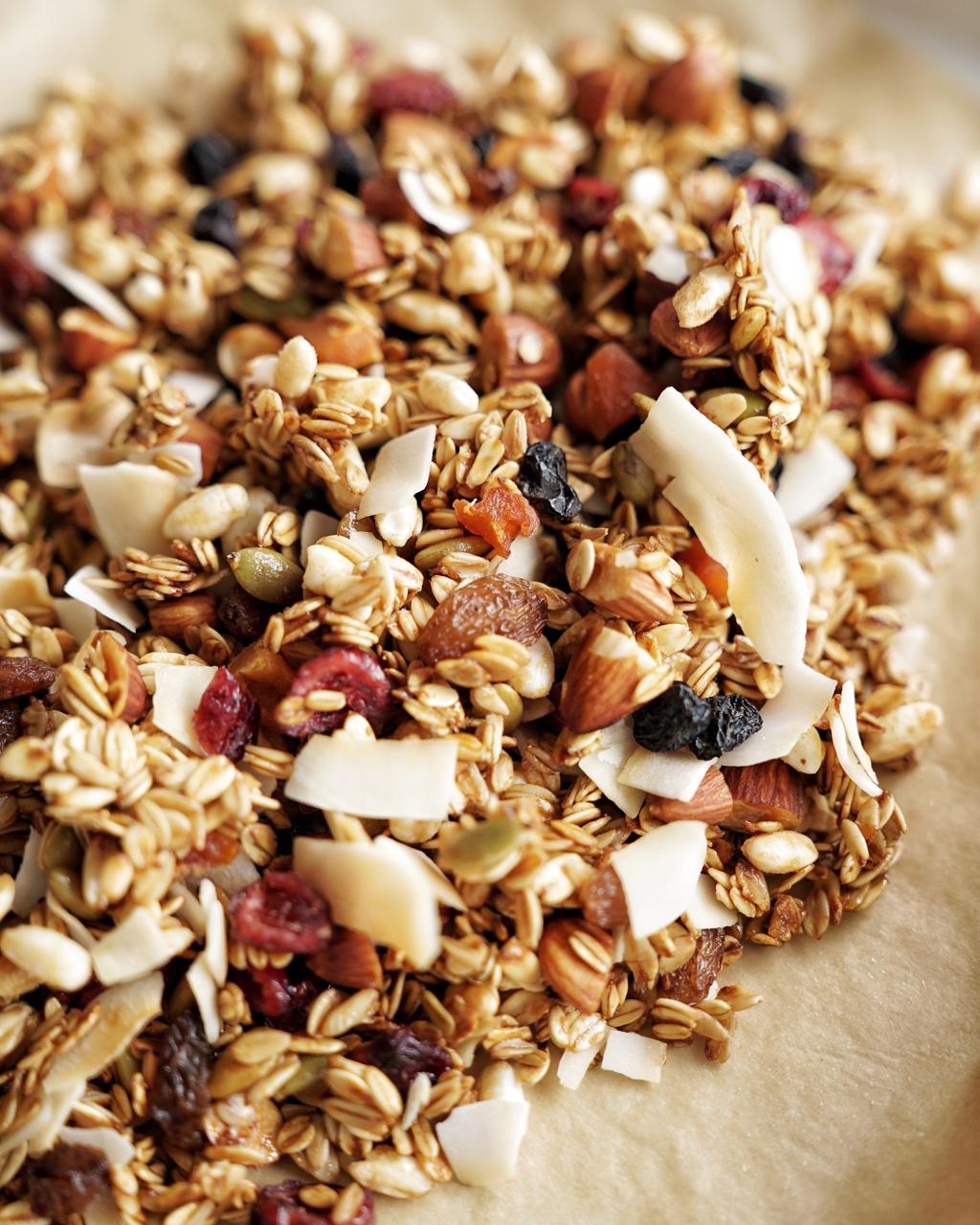 爱理不理deeeeej做的granola 元气满满的格兰诺拉麦片