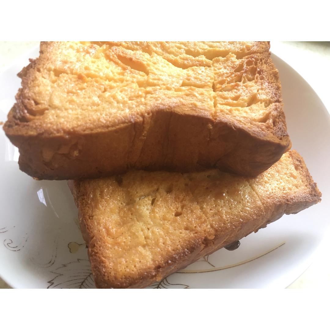 炼乳烤吐司