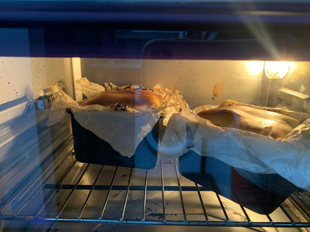 小山进公开食谱-使用大量牛奶，无淡奶油的巴斯克乳酪蛋糕