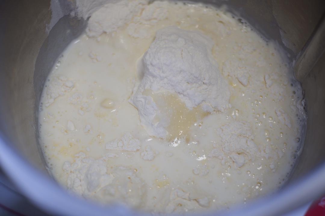 纯奶手撕吐司的做法 步骤1