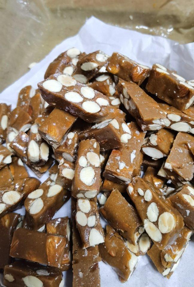 海盐杏仁太妃糖