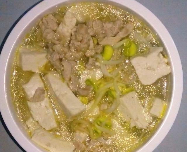 豆腐金针菇肉丝汤（大杂烩）的做法