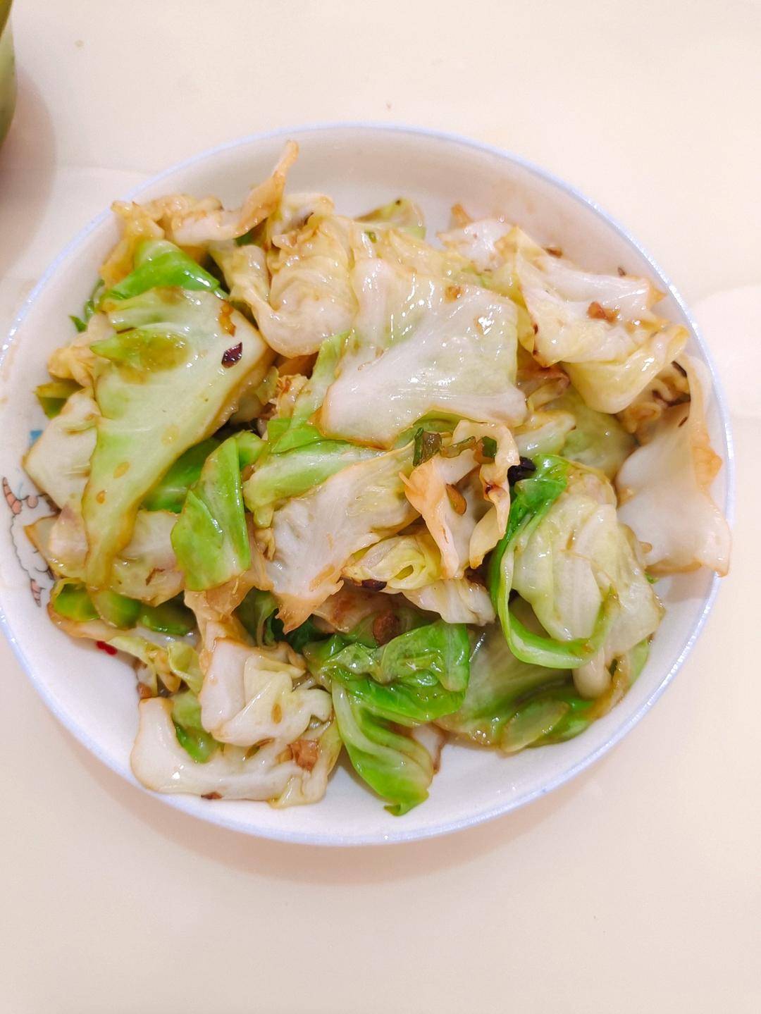 炝炒圆白菜