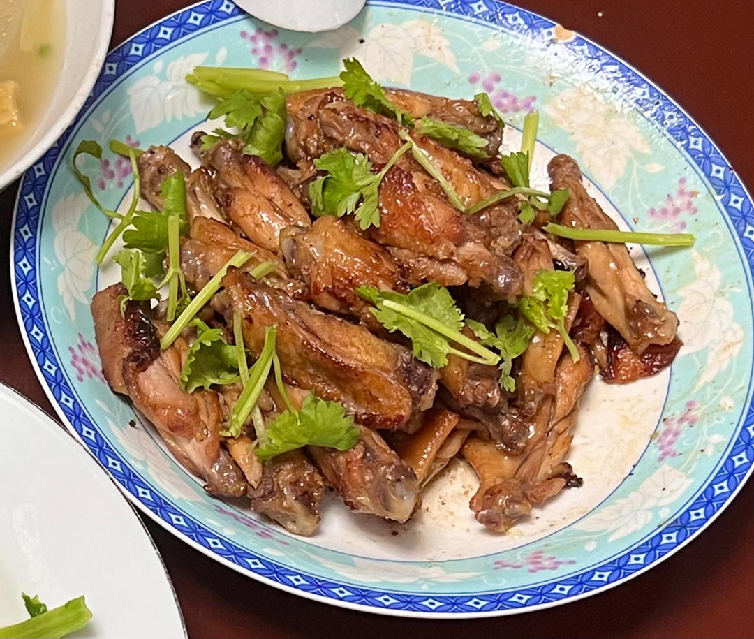 蒜香鸡翅，这才是鸡翅最好吃的做法