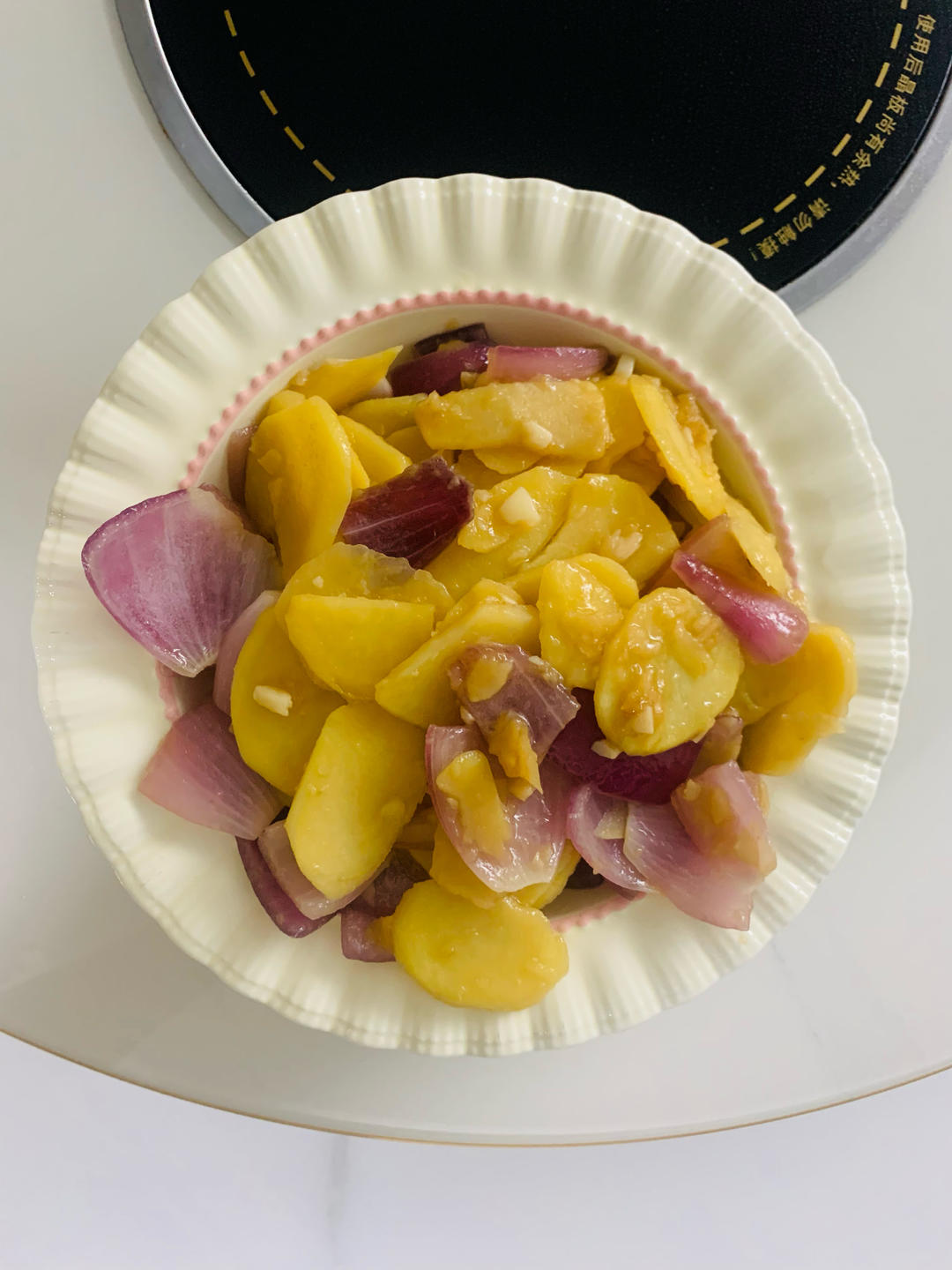 香喷喷的洋葱土豆片