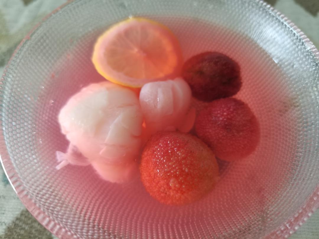 故宫荔枝杨梅饮