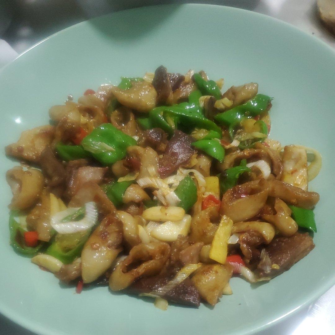 爆炒肥肠