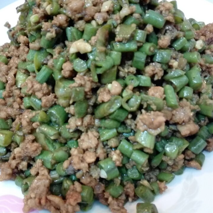 肉沫豆角下饭菜