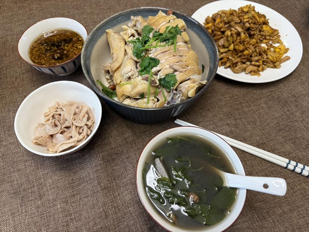 笋干炒鸡蛋