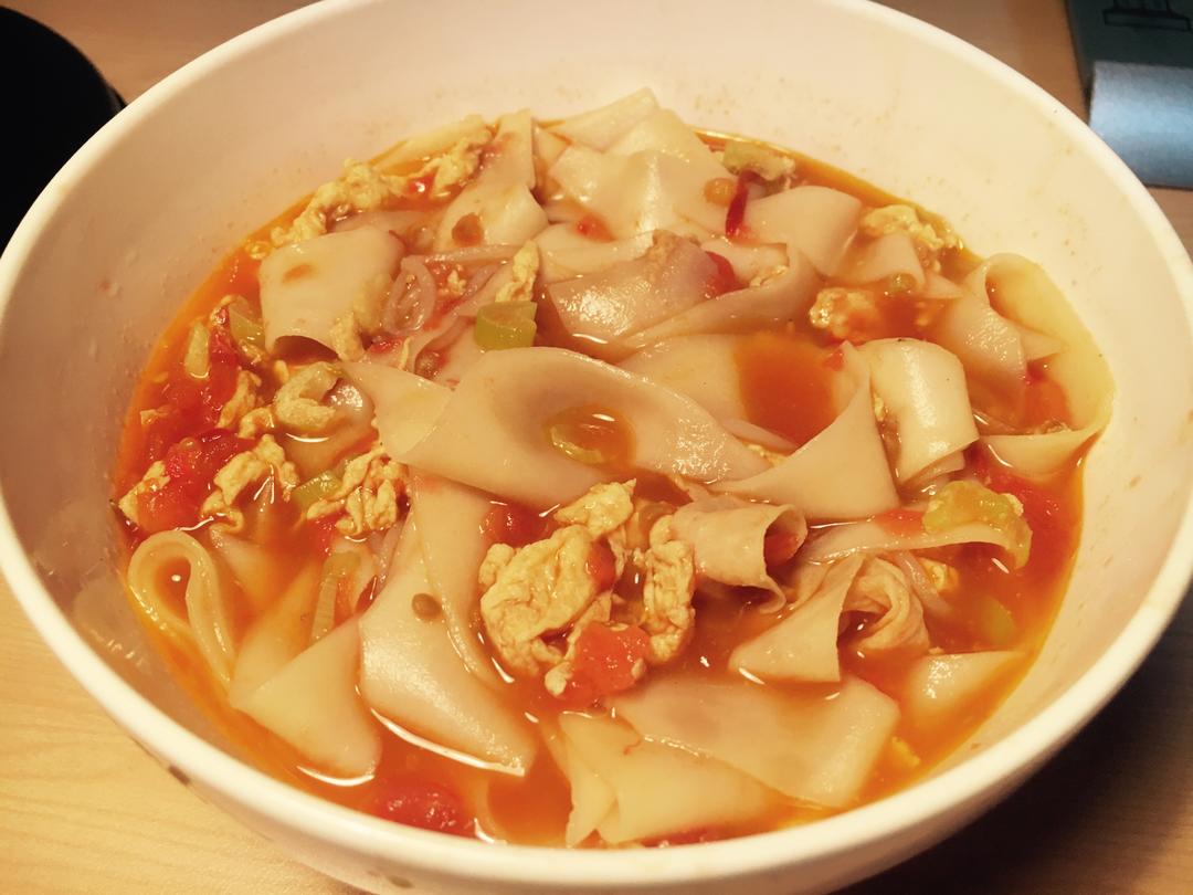 西红柿鸡蛋面片汤