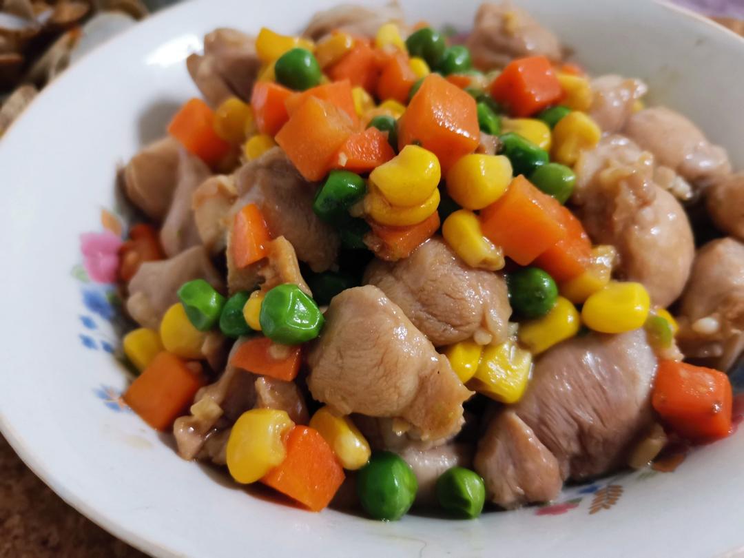 减脂增肌 玉米杂蔬鸡丁