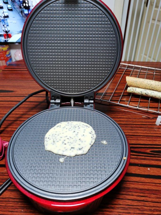 奶香芝麻蛋卷（是香香脆脆的那种喔~）