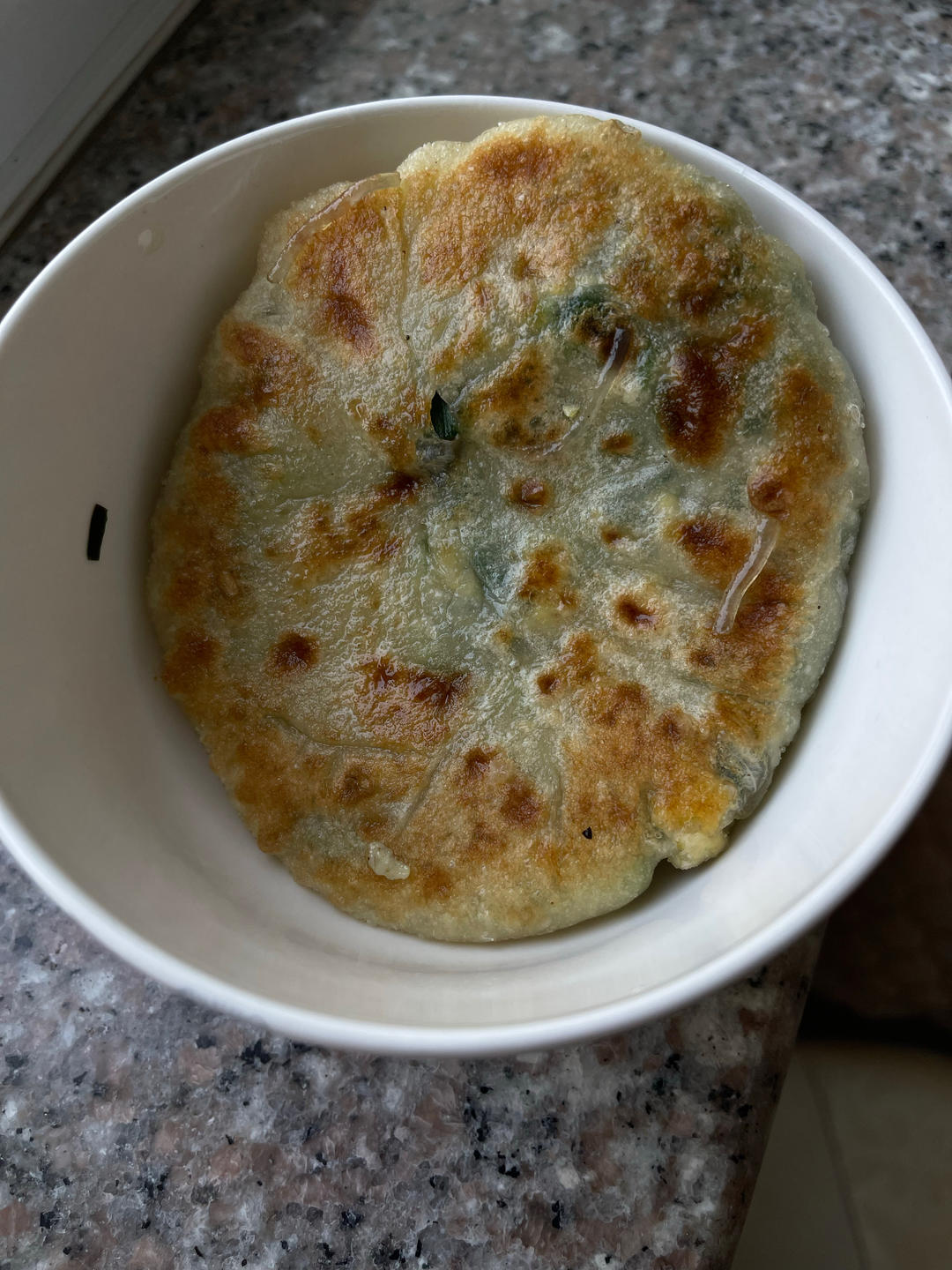 皮薄如纸的韭菜馅饼|免揉面法