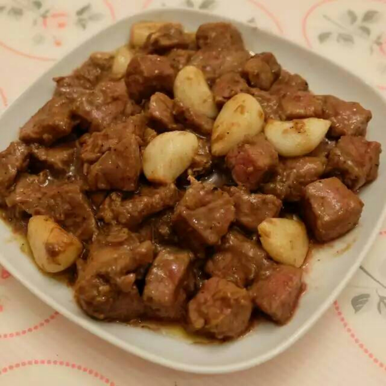 黑蒜子牛肉粒
