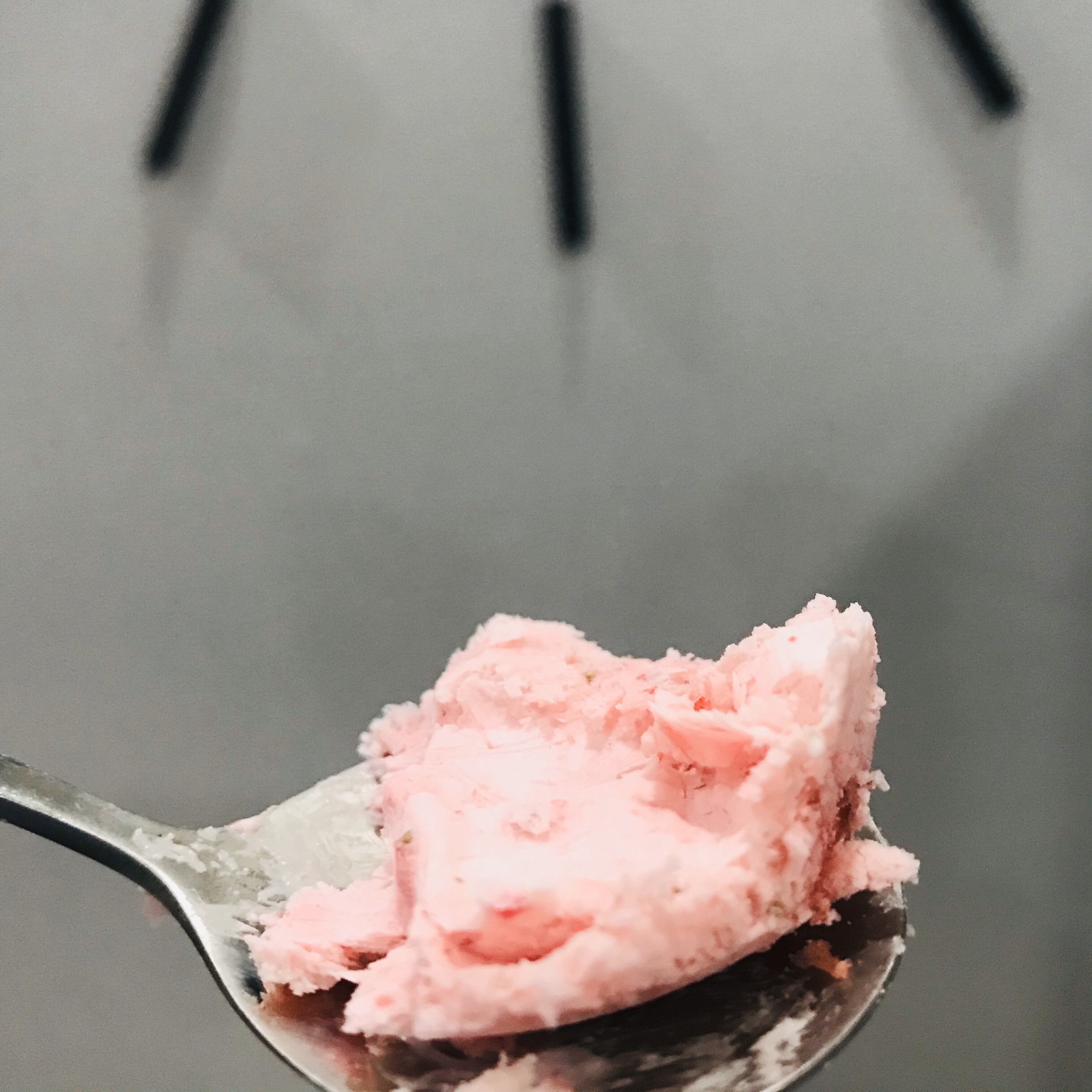 比哈根达斯好吃的草莓冰淇淋的做法