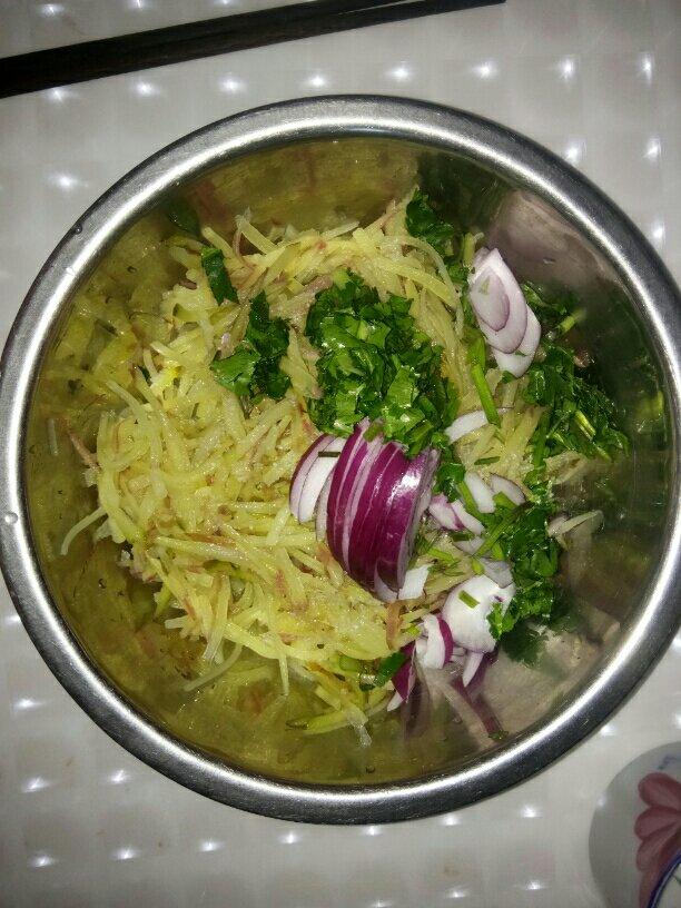 简单又好吃的凉拌土豆丝