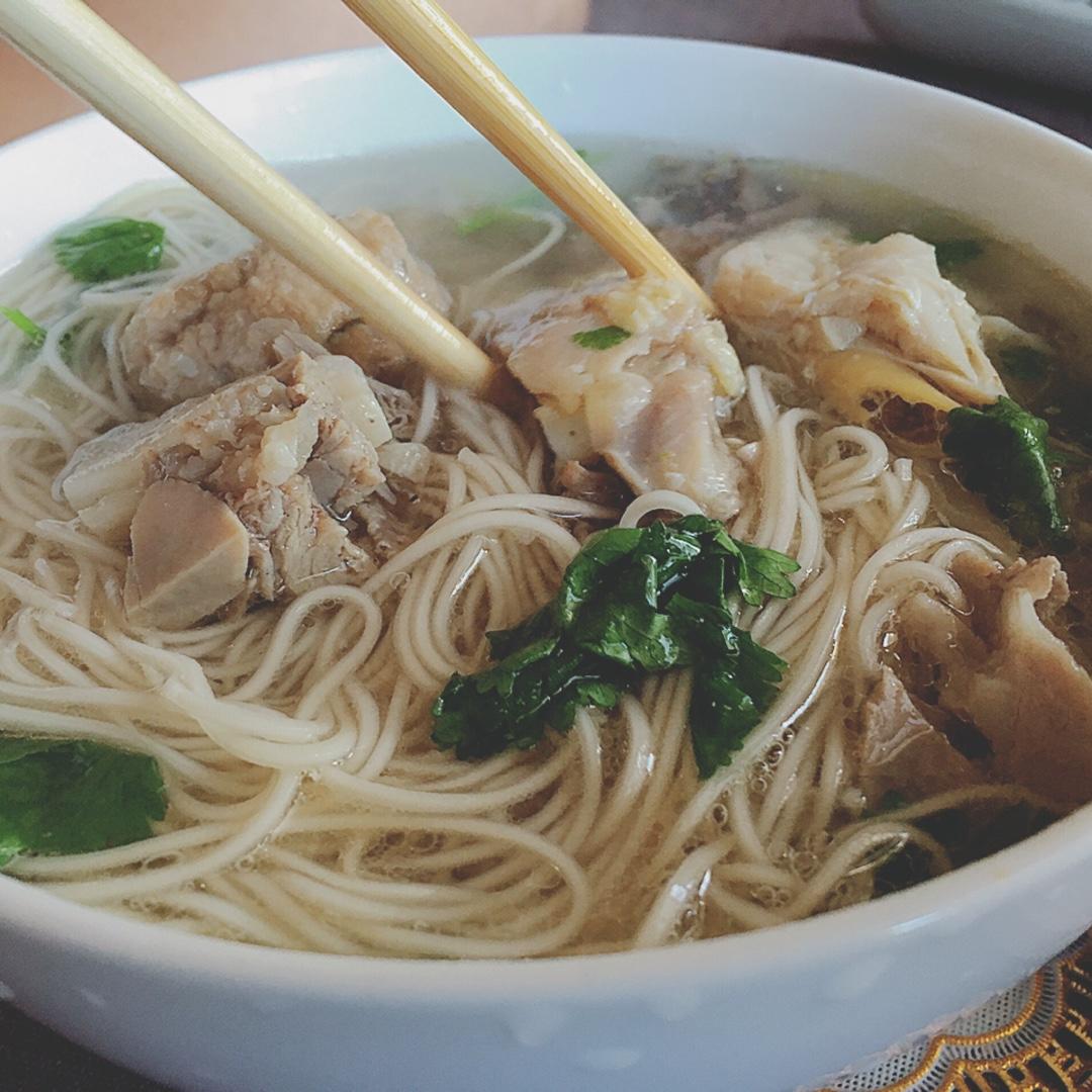 鱼饼我们去哪儿做的羊肉面