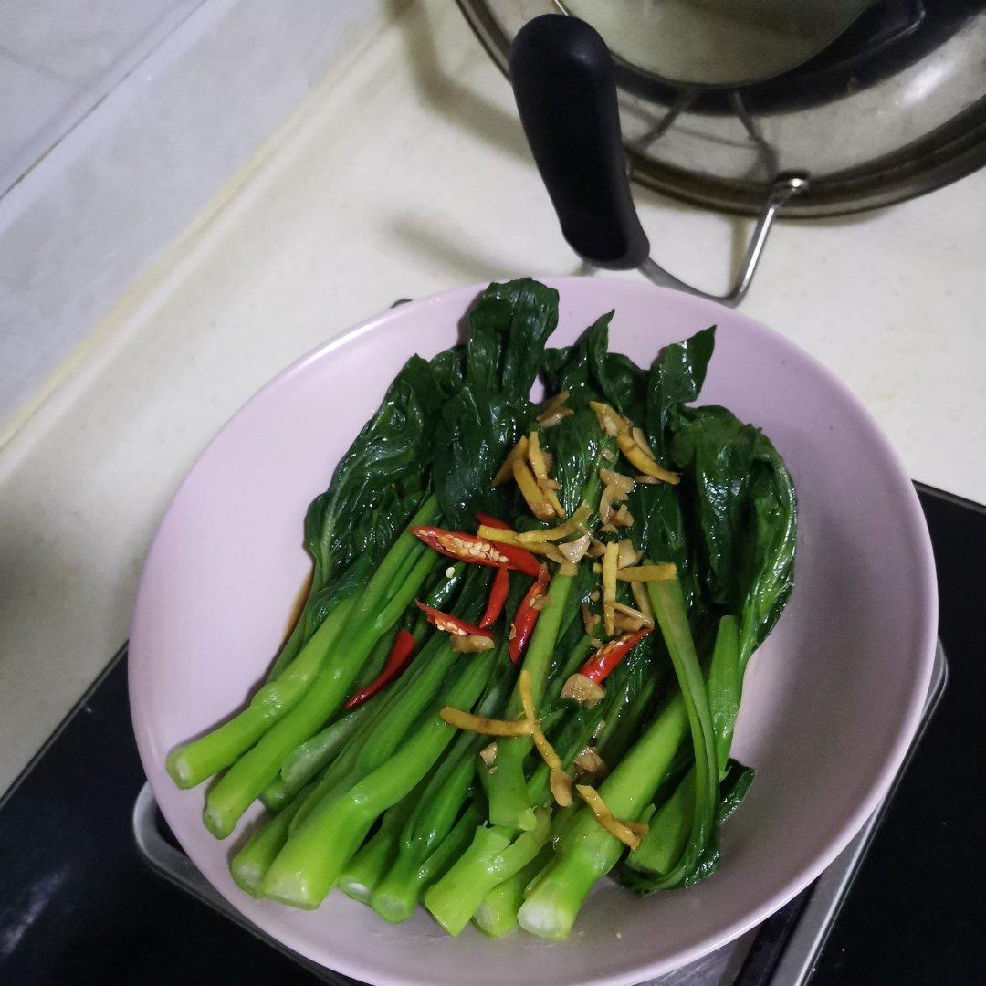 白灼蒜蓉广东菜心宴客必选蔬菜