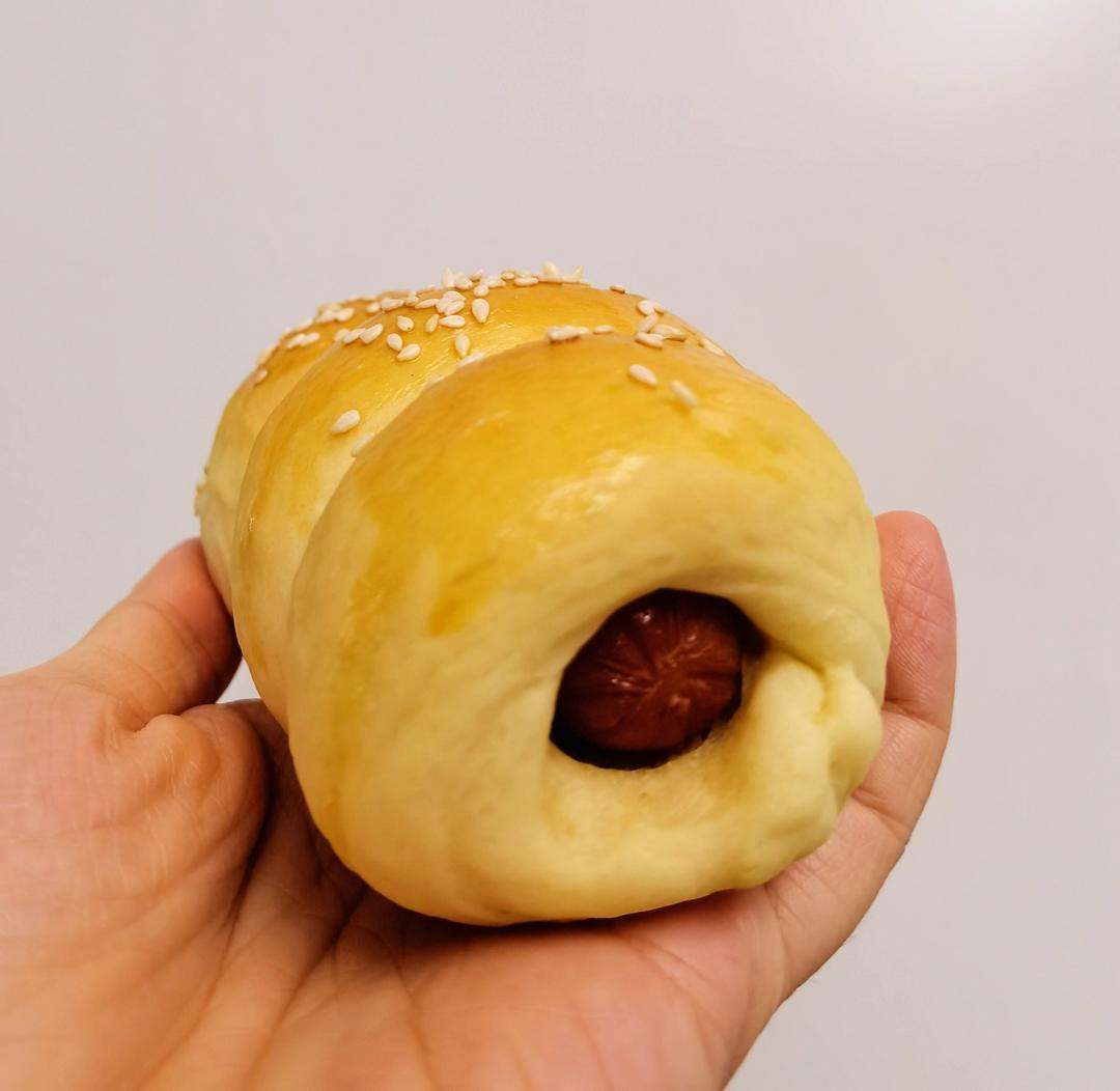 古早经典的火腿肠仔包