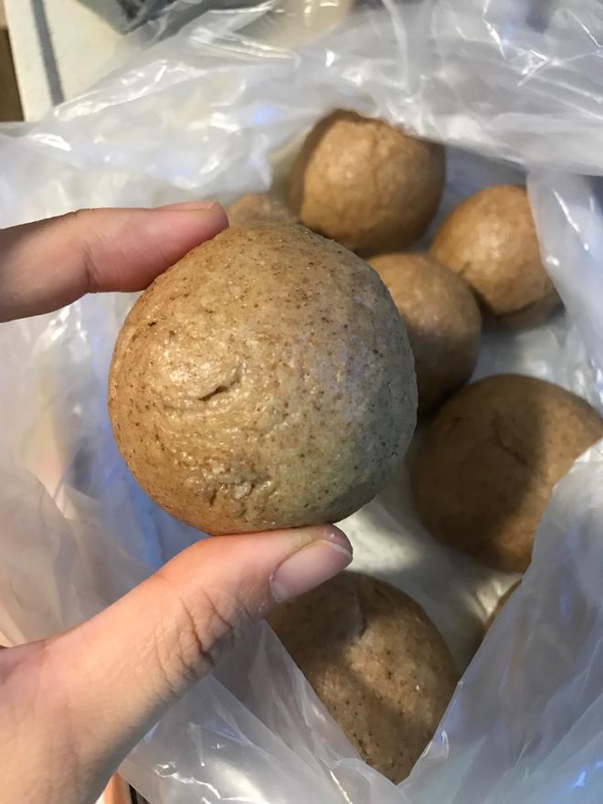【免揉面全麦馒头的做法步骤图,怎么做好吃】Mia-米娅18_下厨房