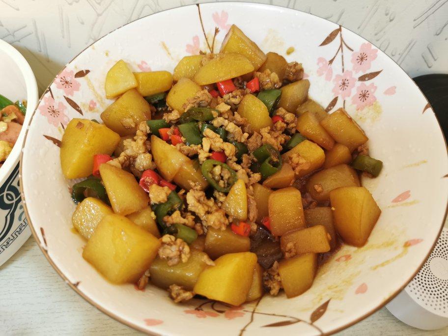 巨下饭的家常菜，好吃到爆炸的肉末土豆丁❗️