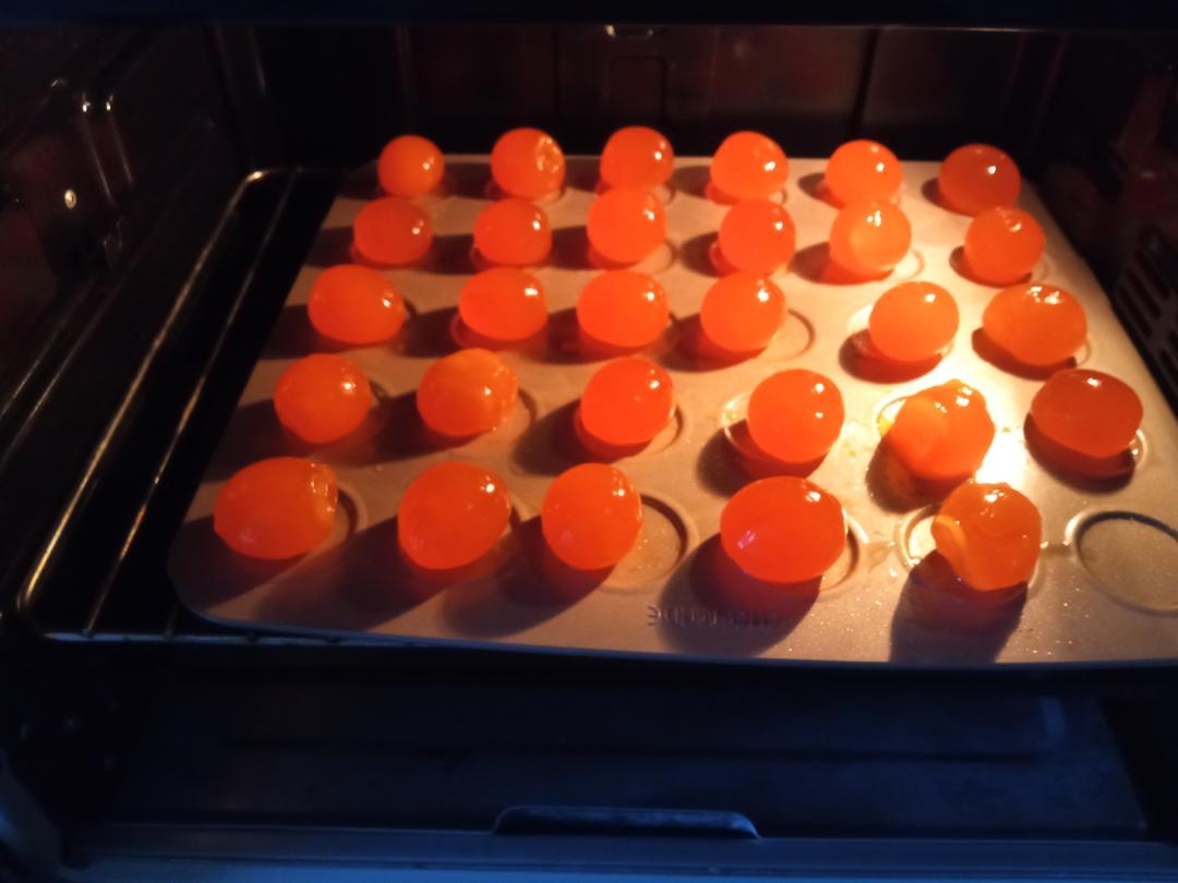 蛋黄酥~紫薯、抹茶、原味~花好月圆，中秋快乐~内附一次做六色蛋黄酥方法~