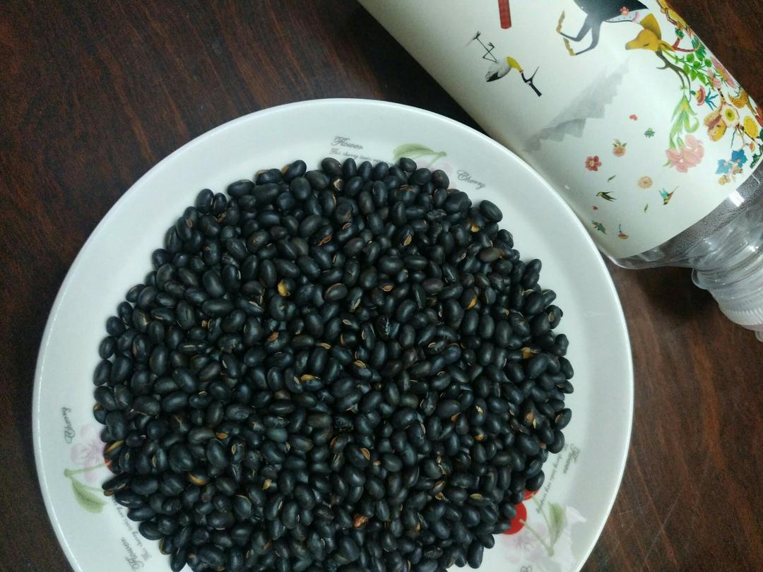 炒黑豆零食（调经备孕）
