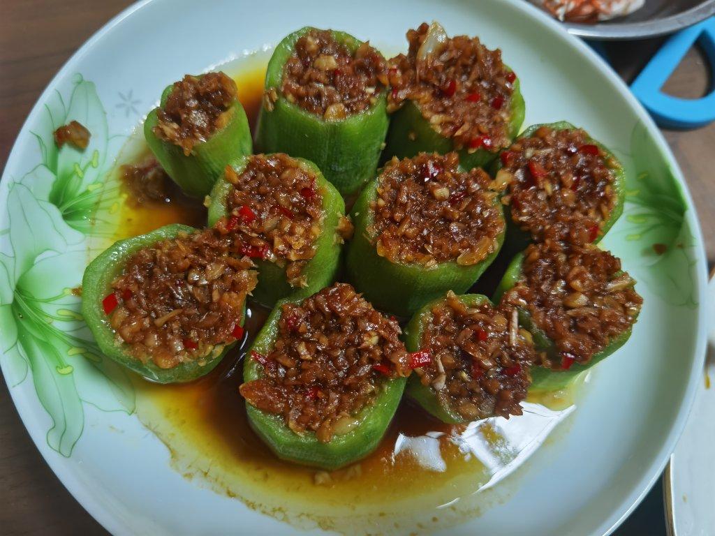 只需要五分钟就可以的美味蒜蓉蒸丝瓜