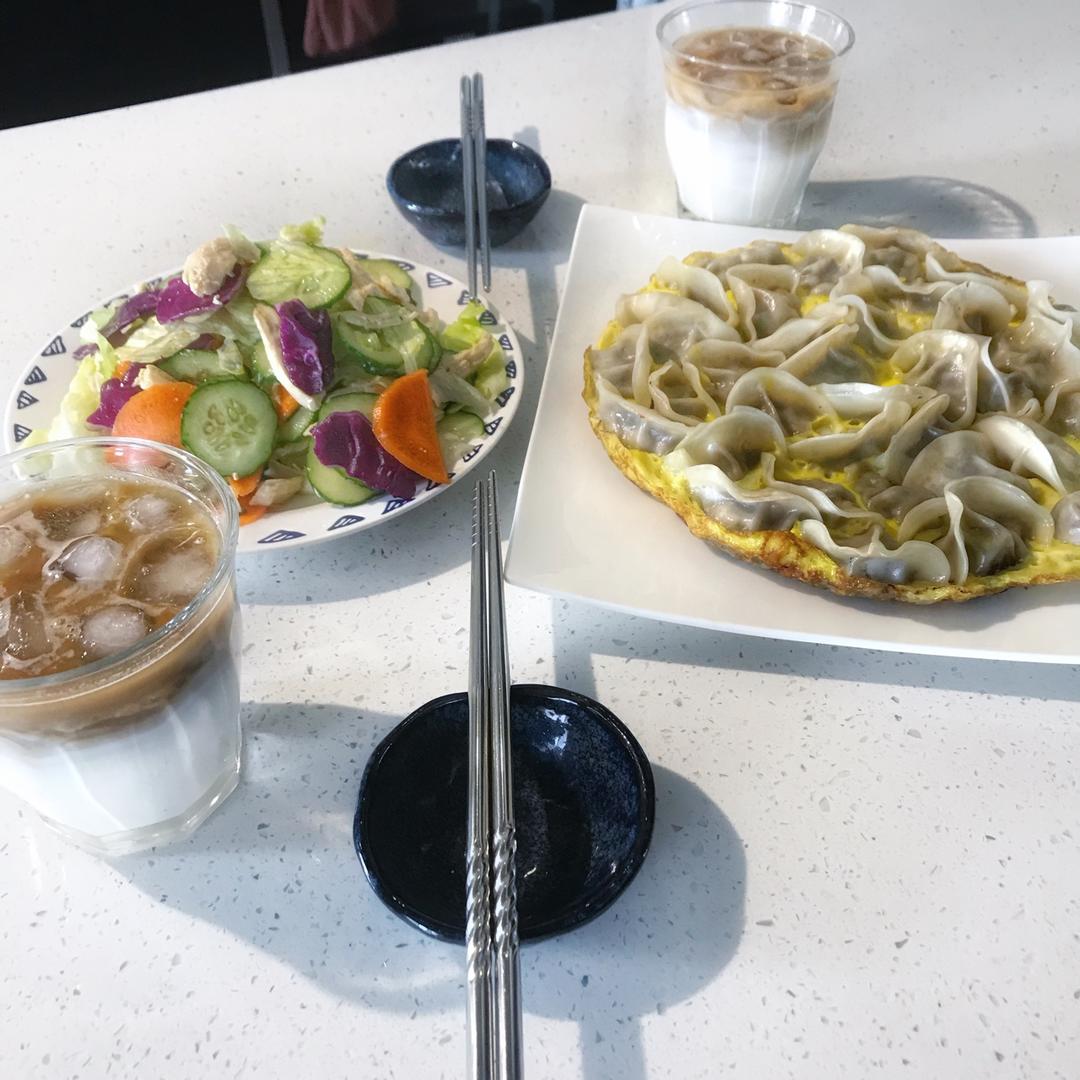 餐LU