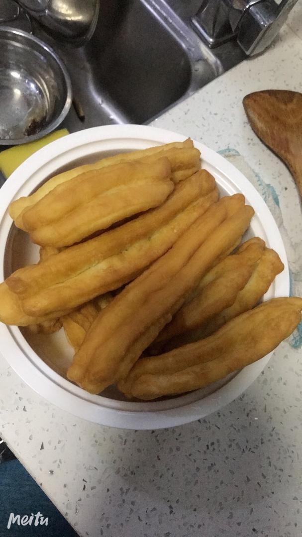 酥软小油条（早餐）