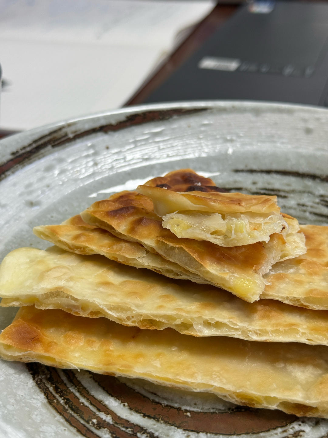 在家就可以做的香蕉飞饼 无敌好吃的香蕉煎饼 😋