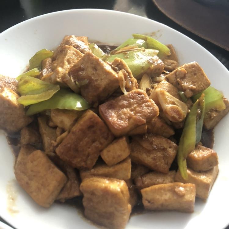 青椒炒豆腐