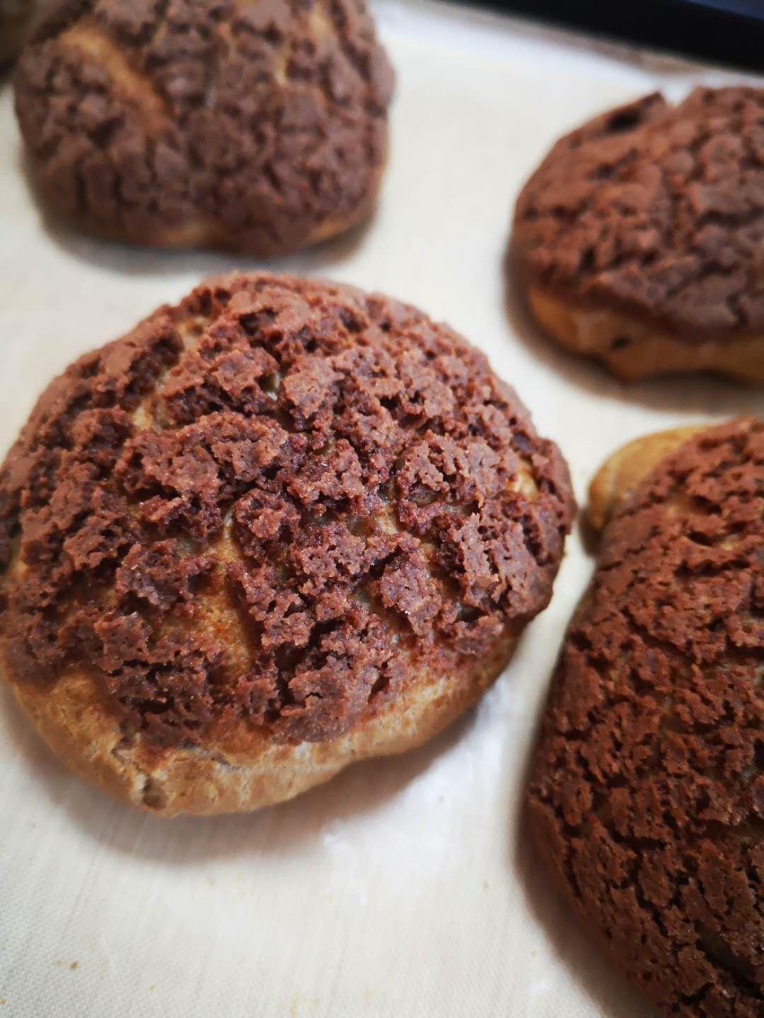 巧克力酥皮泡芙