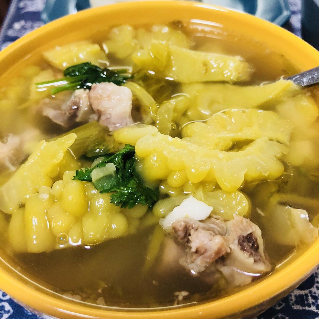 排骨苦瓜汤