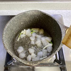 鲜贝鱼丸汤的做法 步骤2