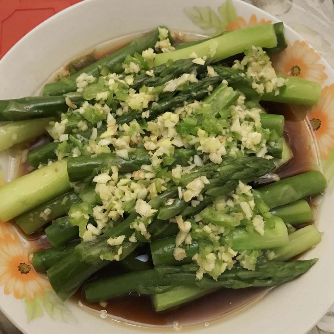 鲜味油淋芦笋