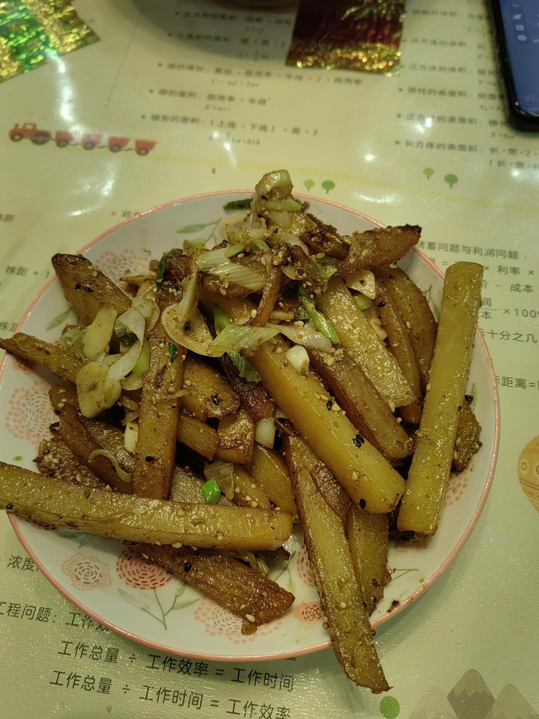 夏日的家常菜2～椒盐土豆条