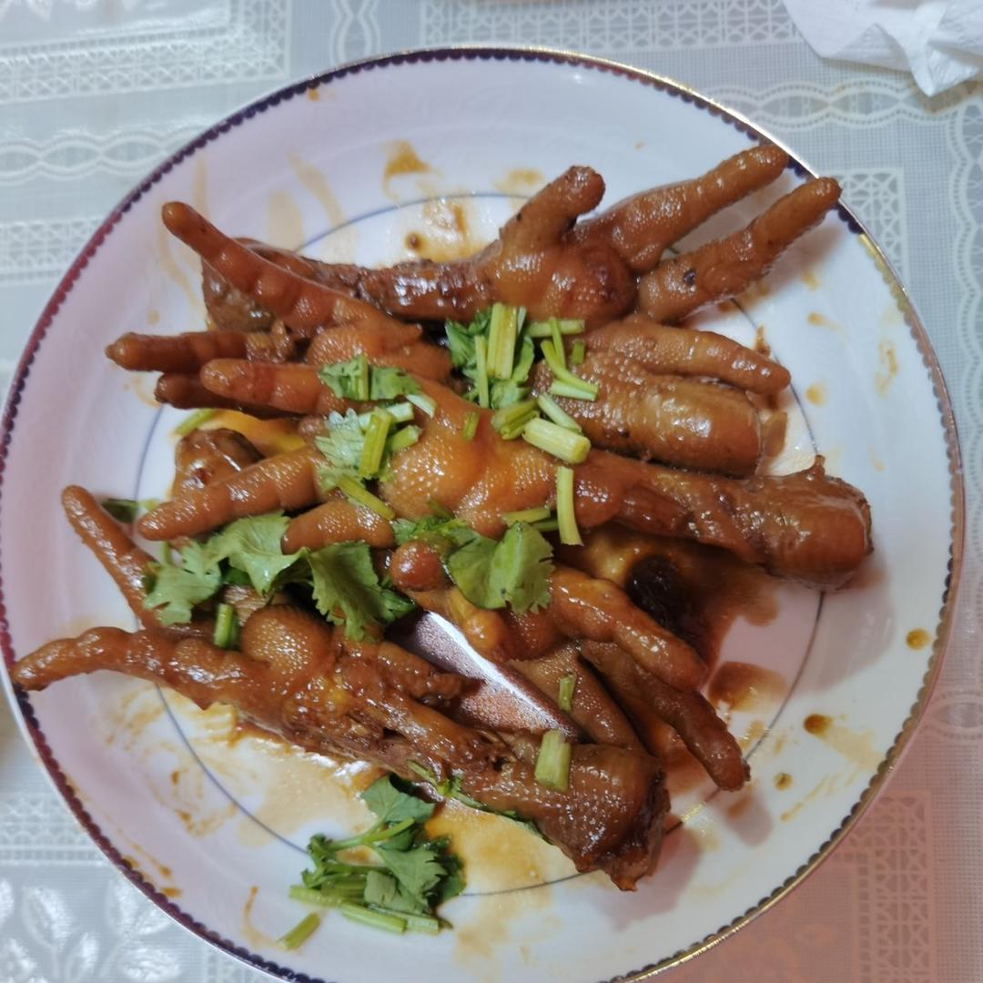 卤鸡爪