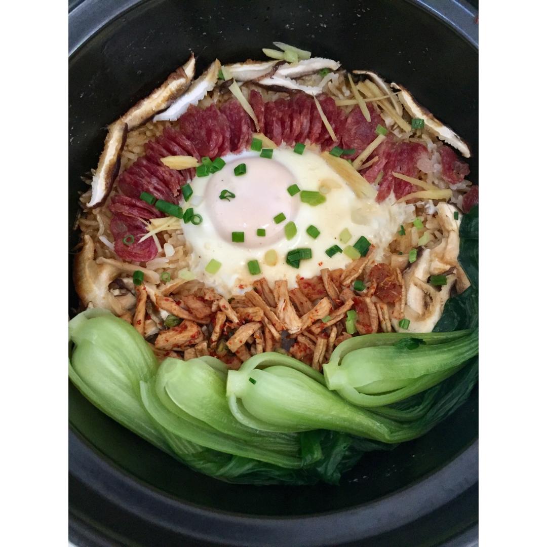 香肠煲仔饭