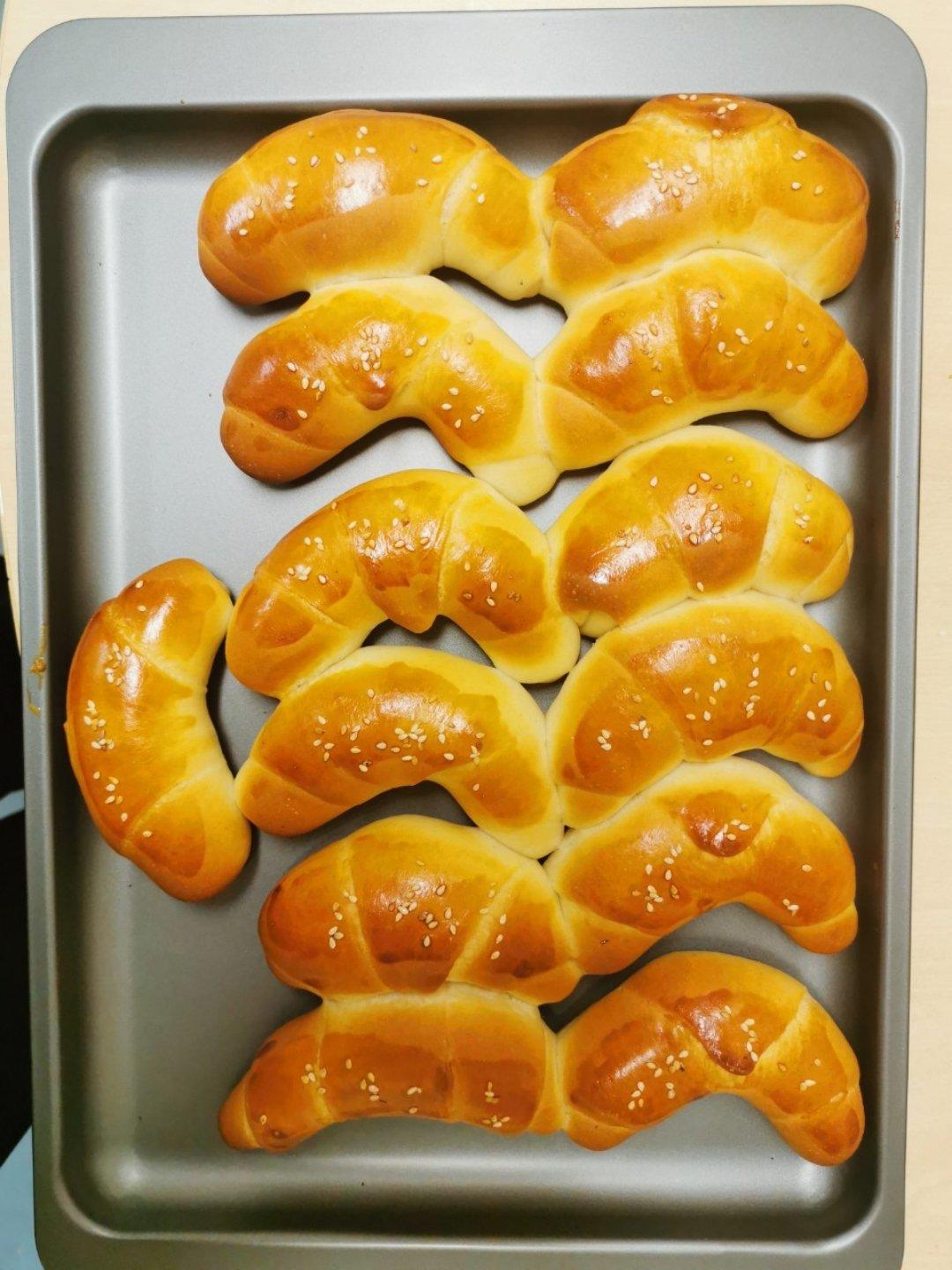 手揉小小牛角包🥐（牛奶面包配方）