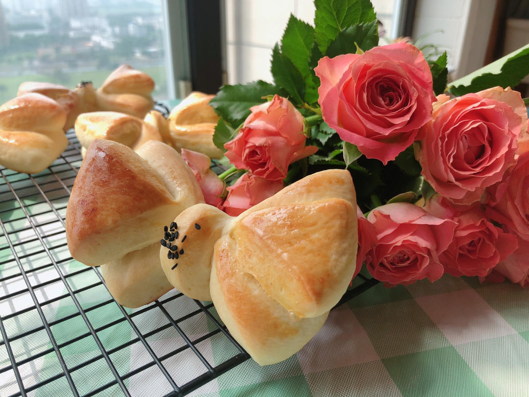 蝴蝶结🎀面包