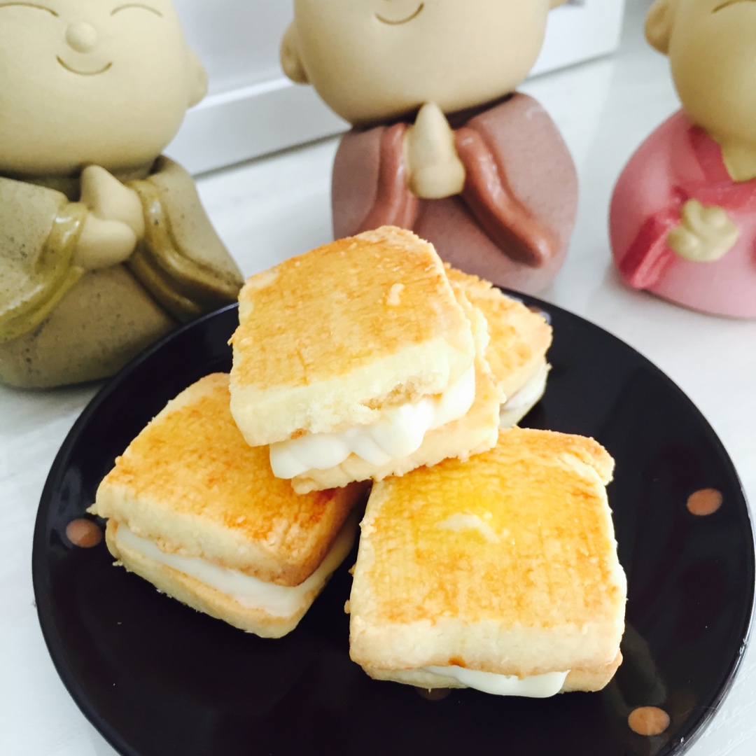 乳酪奶油夹心酥饼