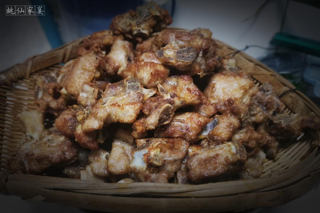 超级鲜美的煮汤猪骨～～～酥肉排骨