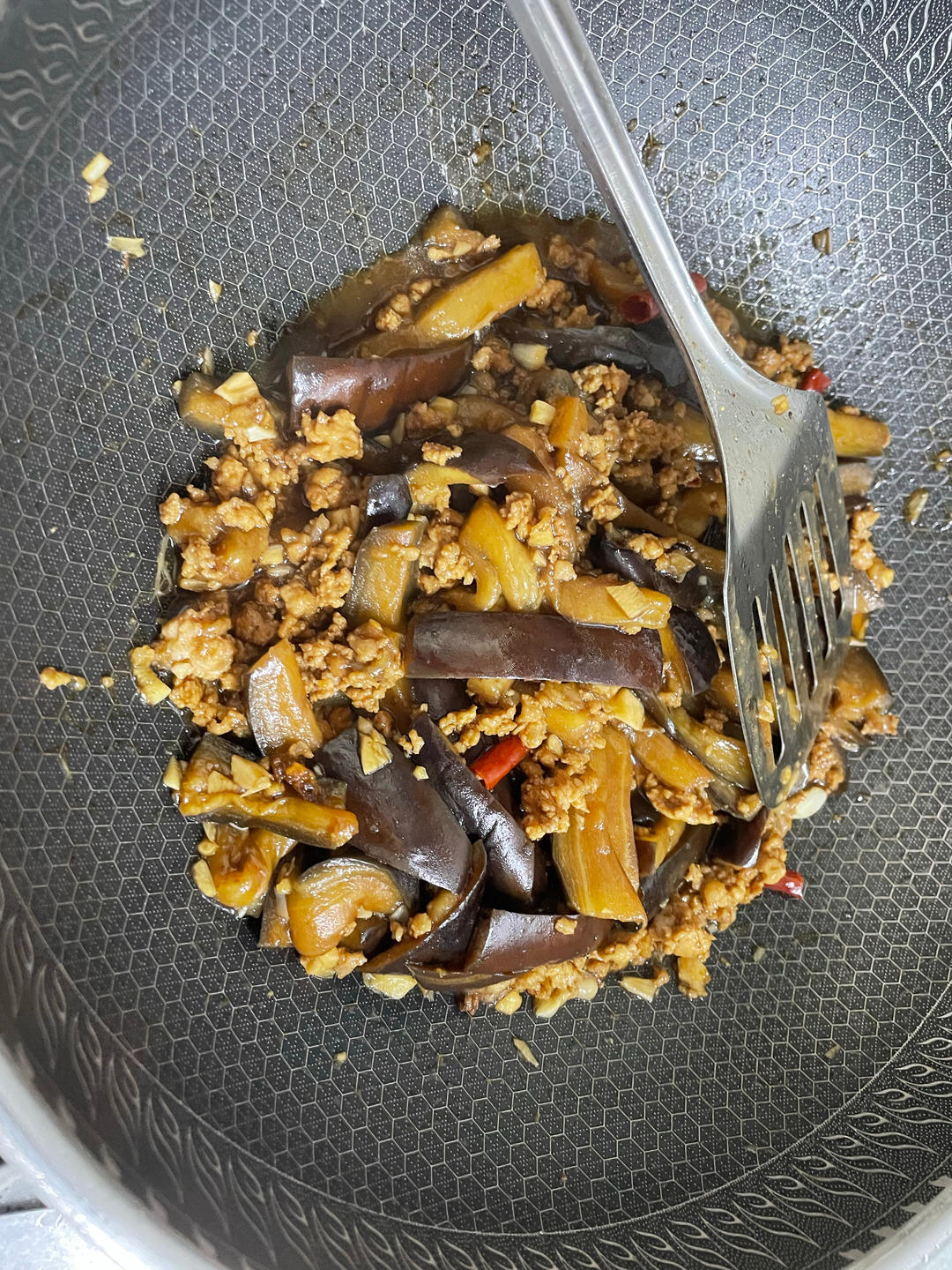 肉沫茄子（非油炸健康版）文末另附万能鱼香汁配方。