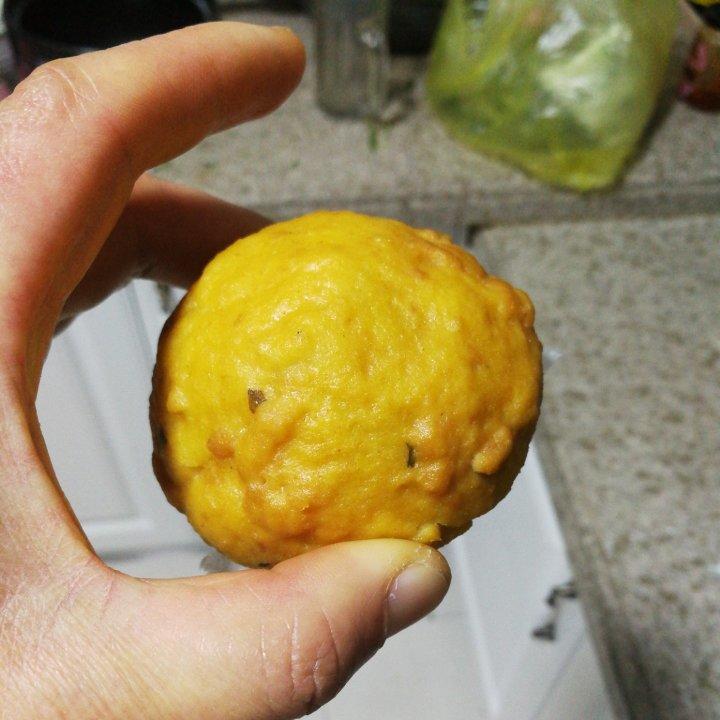 玉米面菜团子