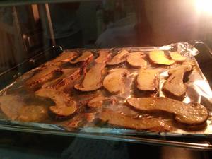 秋季特辑-松茸炖鸡、盐煎松茸、黄油烤松茸和炒松茸的做法的做法 步骤19